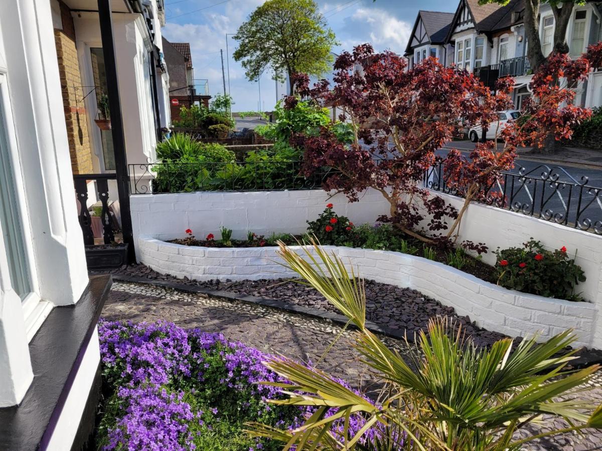 Edelweiss Guest House Southend-on-Sea Eksteriør billede